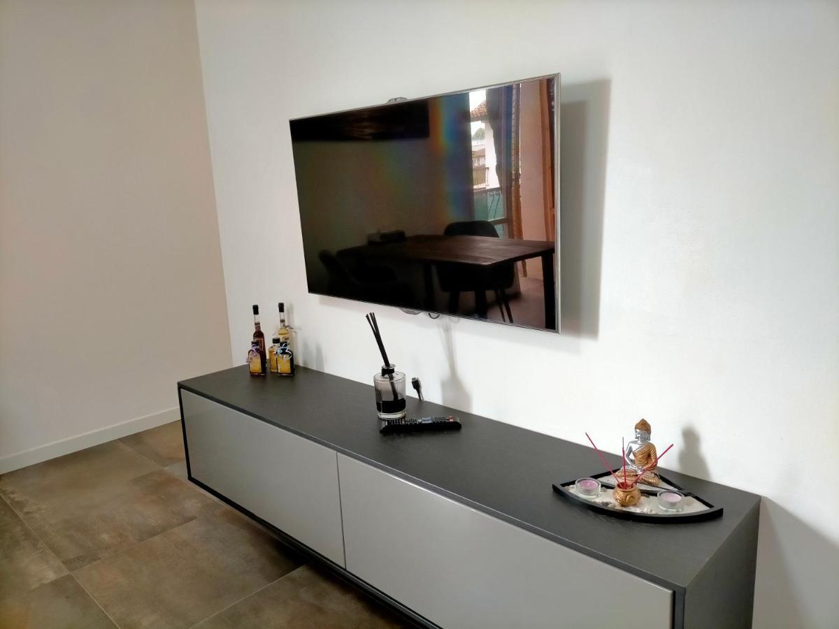 Apartment Princess I Пескиера дел Гарда Екстериор снимка