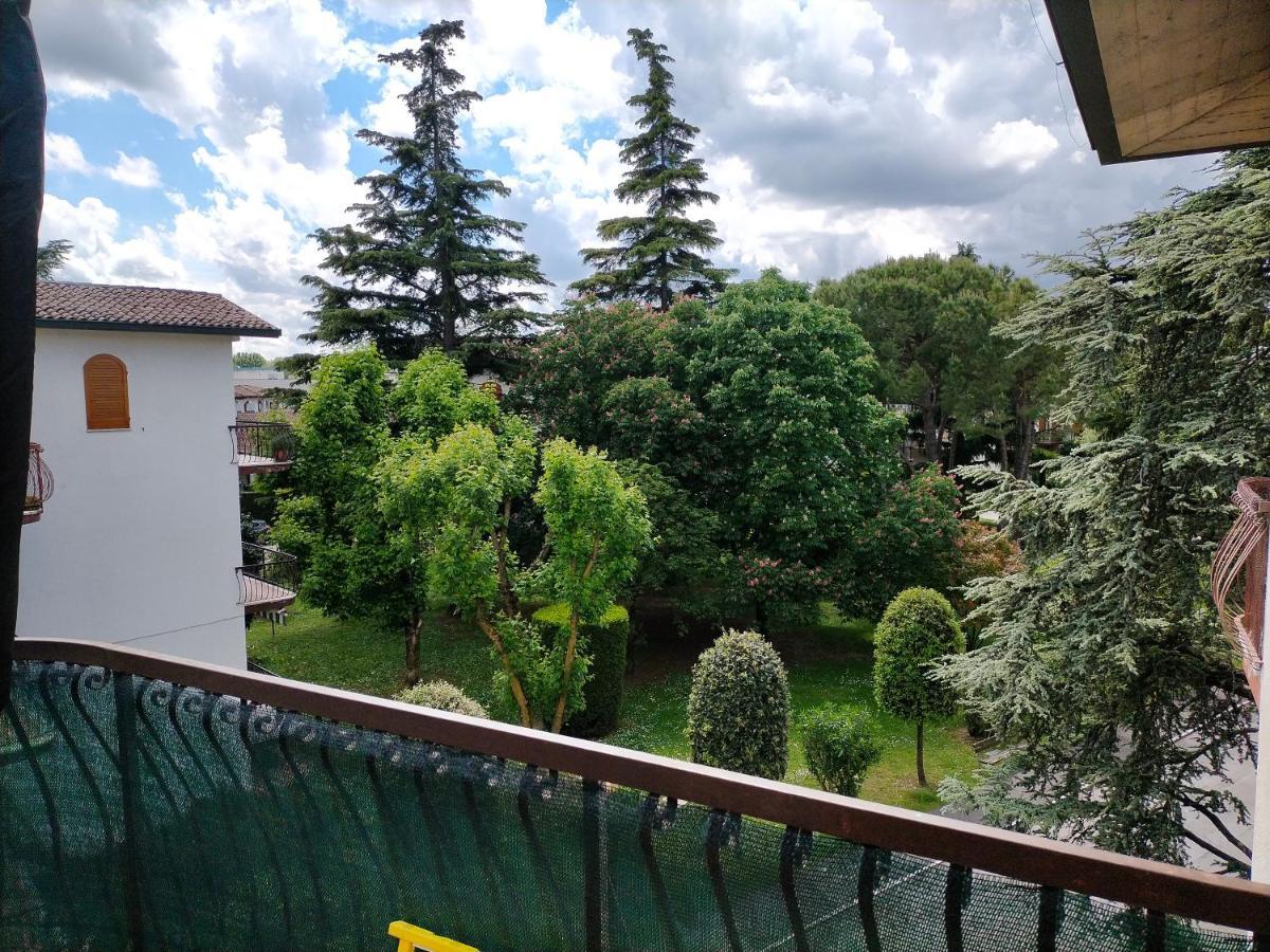 Apartment Princess I Пескиера дел Гарда Екстериор снимка